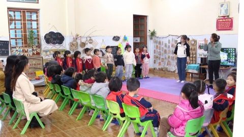 Ph&aacute;t huy hiệu quả m&ocirc; h&igrave;nh chi bộ kiểu mẫu