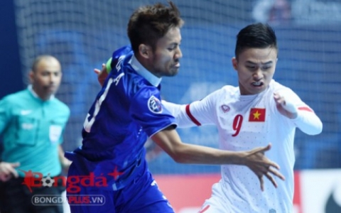 Thua Th&aacute;i Lan, Việt Nam gặp ĐKVĐ Nhật Bản ở tứ kết Futsal ch&acirc;u &Aacute;