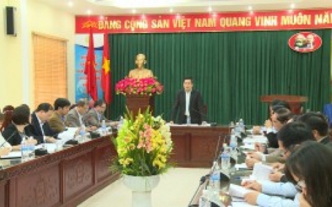 Đồng ch&iacute; Ph&oacute; Chủ tịch UBND tỉnh l&agrave;m việc tại Sở Khoa học C&ocirc;ng nghệ