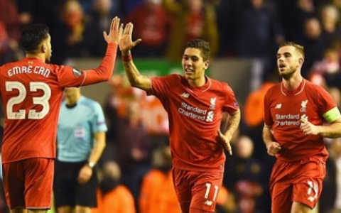 Liverpool đ&egrave; bẹp M.U, v&agrave;o tứ kết Europa League