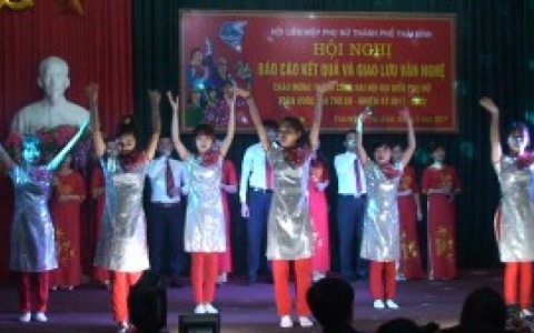 Ph&aacute;t động thi đua v&agrave; giao lưu văn nghệ ch&agrave;o mừng th&agrave;nh c&ocirc;ng Đại hội đại biểu Phụ nữ To&agrave;n quốc 