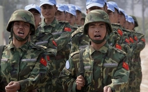 Trung Quốc điều 2.000 l&iacute;nh đến s&aacute;t bi&ecirc;n giới Triều Ti&ecirc;n