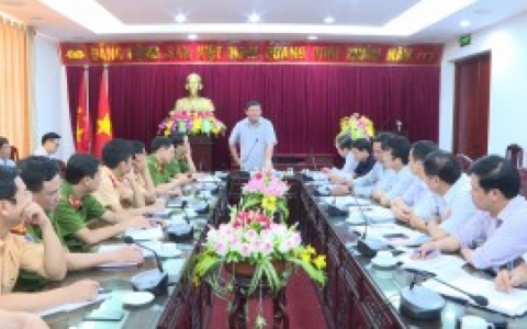 Hội nghị đ&aacute;nh gi&aacute; kết quả thực hiện đề &aacute;n x&oacute;a bỏ l&ograve; sản xuất v&ocirc;i