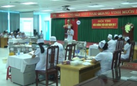 Hội thi điều dưỡng vi&ecirc;n giỏi năm 2017