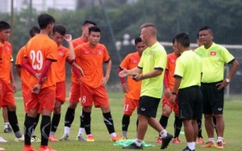 U19 Việt Nam chốt danh s&aacute;ch ch&iacute;nh thức: Th&ecirc;m hai c&aacute;i t&ecirc;n mới