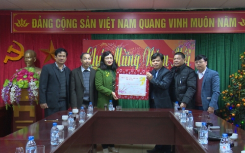 Tiếp sức đến trường 