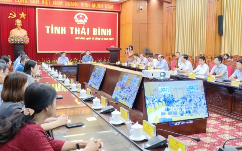 Chuyển đổi số s&acirc;u rộng, to&agrave;n diện, thực chất, hiệu quả