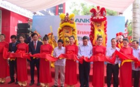 Khai trương chi nh&aacute;nh ABBank tại Th&aacute;i B&igrave;nh