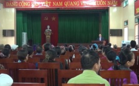 Đ&ocirc;ng Phương tổ chức đối thoại nước sạch với gần 300 người d&acirc;n