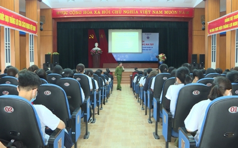 H&agrave;nh động v&igrave; cộng đồng kh&ocirc;ng ma t&uacute;y