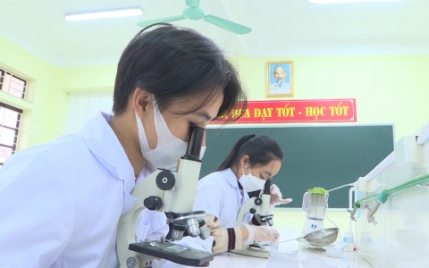 Đẩy mạnh hoạt động gi&aacute;o dục STEM
