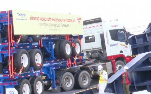 Thaco xuất khẩu sơ mi rơ mo&oacute;c sang Mỹ