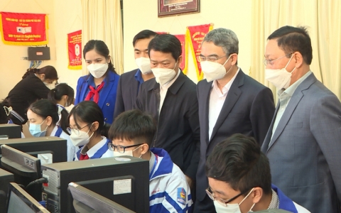 Thiếu nhi Th&aacute;i B&igrave;nh hưởng ứng cuộc thi trắc nghiệm tr&ecirc;n Internet t&igrave;m hiểu "B&aacute;c Hồ với Th&aacute;i B&igrave;nh - Th&aacute;i B&igrave;nh l&agrave;m theo lời B&aacute;c"