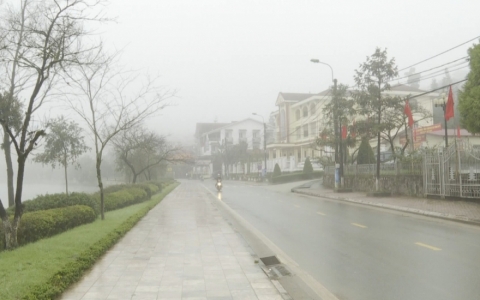 Kh&ocirc;ng kh&iacute; lạnh v&agrave; gi&oacute; m&ugrave;a g&acirc;y mưa r&agrave;o ở Bắc Bộ, Bắc Trung Bộ