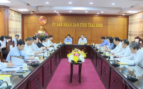 Đồng ch&iacute; B&iacute; thư Tỉnh ủy l&agrave;m việc với l&atilde;nh đạo UBND tỉnh Th&aacute;i B&igrave;nh