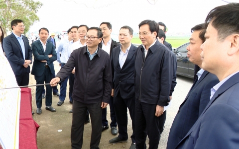Bộ Trưởng, Chủ nhiệm Văn ph&ograve;ng Ch&iacute;nh phủ kiểm tra GPMB tuyến cao tốc CT.08