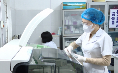 Ph&aacute;t huy vai tr&ograve; của tổ chức Đảng trong doanh nghiệp tư nh&acirc;n