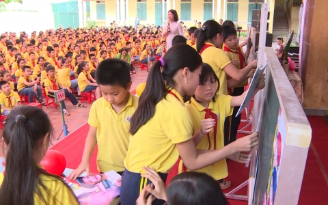 N&acirc;ng cao &yacute; thức về An to&agrave;n giao th&ocirc;ng cho học sinh