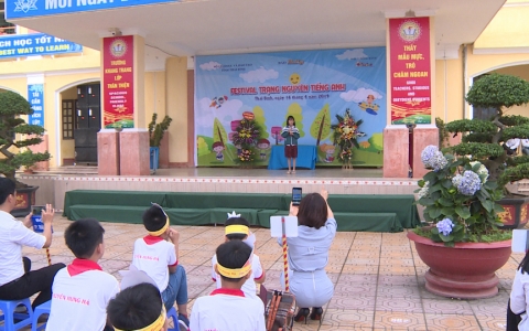 Festival trạng nguy&ecirc;n tiếng Anh