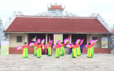 S&acirc;n chơi văn h&oacute;a l&agrave;ng số 1 năm 2019