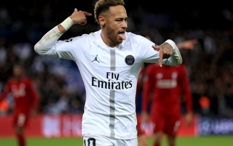  Neymar cập bến Real Madrid, MU reo vui
