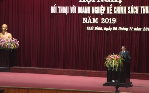 Đối thoại với doanh nghiệp về ch&iacute;nh s&aacute;ch thuế
