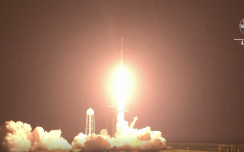 SpaceX đưa 4 phi h&agrave;nh gia l&ecirc;n trạm ISS 