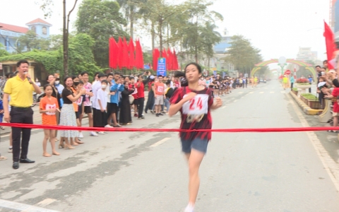 Khai mạc ng&agrave;y chạy Olympic v&agrave; Giải việt d&atilde; th&agrave;nh phố Th&aacute;i B&igrave;nh năm 2024