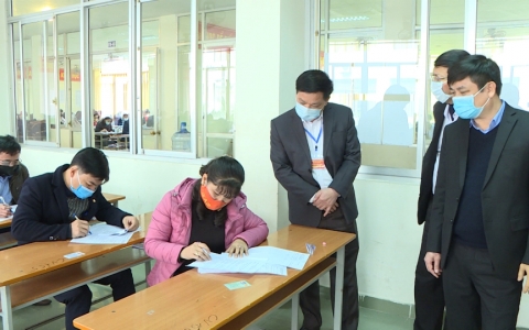 107 th&iacute; sinh dự thi v&ograve;ng 2 n&acirc;ng ngạch c&ocirc;ng chức, thăng hạng vi&ecirc;n chức