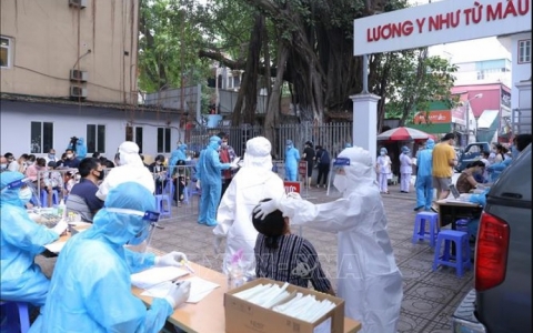 H&agrave; Nội: 9.158 mẫu x&eacute;t nghiệm người trở về từ Đ&agrave; Nẵng &acirc;m t&iacute;nh với SARS-CoV-2