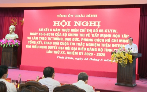 Th&aacute;i B&igrave;nh sơ kết 5 năm về đẩy mạnh học tập v&agrave; l&agrave;m theo lời B&aacute;c