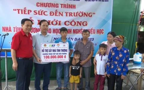 Khởi c&ocirc;ng nh&agrave; Tiếp sức đến trường cho học sinh ngh&egrave;o huyện Quỳnh Phụ
