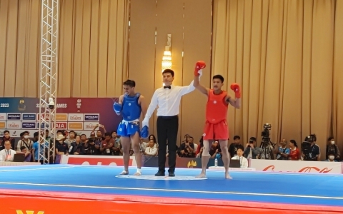 Vận động vi&ecirc;n wushu B&ugrave;i Trường Giang (Th&aacute;i B&igrave;nh) gi&agrave;nh huy chương v&agrave;ng tại Seagame 32