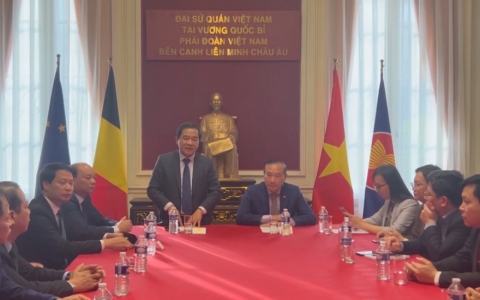 Đo&agrave;n c&ocirc;ng t&aacute;c x&uacute;c tiến đầu tư của tỉnh Th&aacute;i B&igrave;nh l&agrave;m việc với Đại sứ qu&aacute;n Việt Nam tại Vương quốc Bỉ