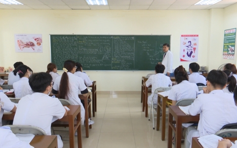 Gắn nghi&ecirc;n cứu khoa học với đ&agrave;o tạo, giảng dạy