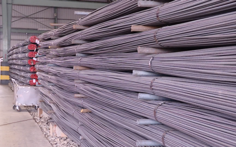 Xuất khẩu sắt th&eacute;p tăng trưởng mạnh