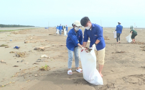 Clean Up Việt Nam lần 3 - Lan tỏa t&igrave;nh y&ecirc;u m&ocirc;i trường
