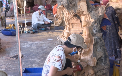 Đ&ocirc;ng La ph&aacute;t triển l&agrave;ng nghề