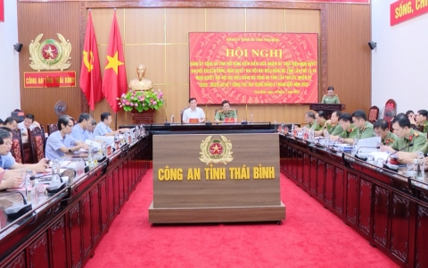 Hội nghị kiểm điểm Ban Thường vụ Đảng ủy C&ocirc;ng an tỉnh 