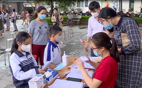 Tăng tốc độ, tăng tỷ lệ ti&ecirc;m vaccine COVID-19 cho trẻ