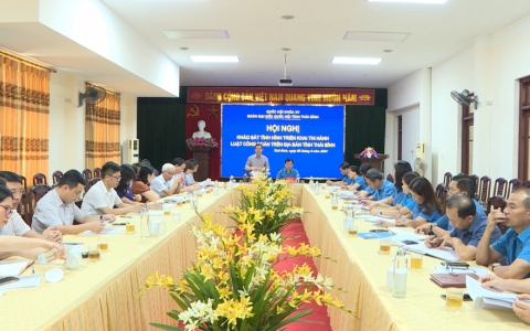 Khảo s&aacute;t về t&igrave;nh h&igrave;nh triển khai, thi h&agrave;nh Luật C&ocirc;ng đo&agrave;n tr&ecirc;n địa b&agrave;n tỉnh