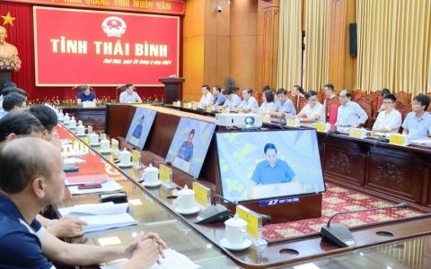 Ch&iacute;nh phủ sơ kết, đ&aacute;nh gi&aacute; r&uacute;t kinh nghiệm về c&ocirc;ng t&aacute;c ph&ograve;ng chống, khắc phục hậu quả b&atilde;o số 3