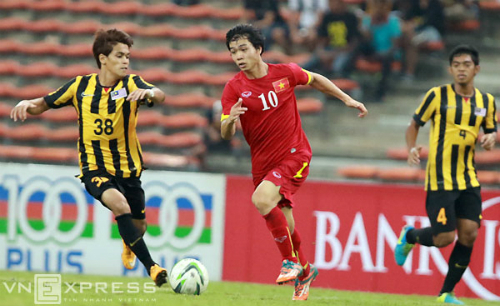 chu-tich-mito-hollyhock-cong-phuong-se-thanh-ngoi-sao-chau-a